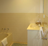 Tarrawingee Holiday Unit - Accommodation Batemans Bay