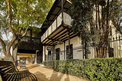 The Bronte Boutique Hotel - Accommodation Batemans Bay 0