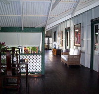 McAlpine House - Accommodation Batemans Bay