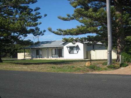 Abbey WA Accommodation Batemans Bay