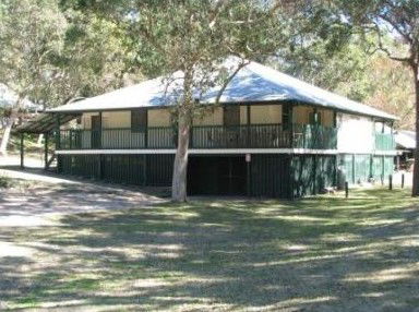 The Retreat Port Stephens - Accommodation Batemans Bay 3