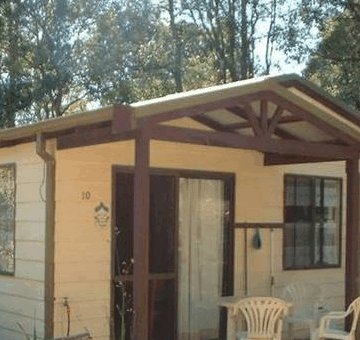Gum Grove Chalets - Accommodation Batemans Bay