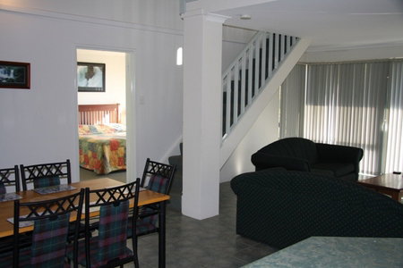 Walpole Bayside Villas - Accommodation Batemans Bay 1