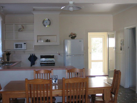 Ocean Pines Holiday Apartments - Accommodation Batemans Bay 3