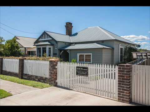 63 The Residence - Accommodation Batemans Bay 2