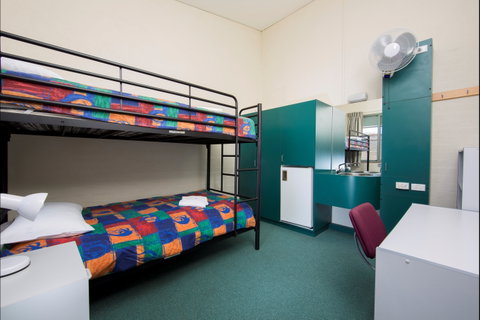 AIS Athletes Village - Australian Institute Of Sport - Accommodation Batemans Bay 2