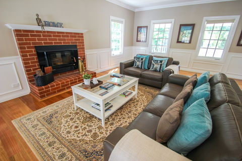 Arlington - Accommodation Batemans Bay 2