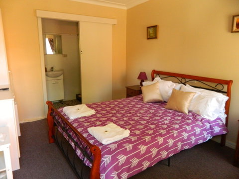 Beaufort House - Accommodation Batemans Bay 0