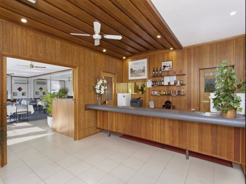 Byer Fountain Motor Inn And Restaurant - Accommodation Batemans Bay 1