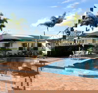 Carriers Arms Hotel Motel - Accommodation Batemans Bay
