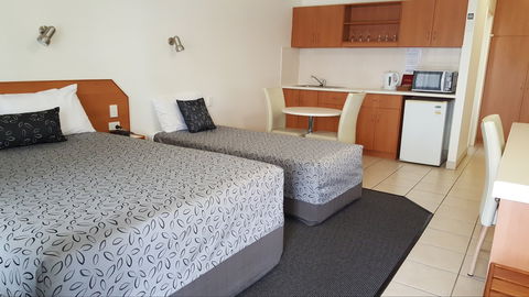 Carriers Arms Hotel Motel - Accommodation Batemans Bay 1