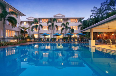Cayman Villas Port Douglas - Accommodation Batemans Bay 0