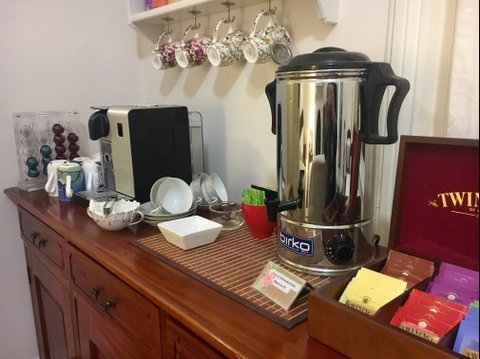 Dunmoylen House Bed And Breakfast - Accommodation Batemans Bay 1