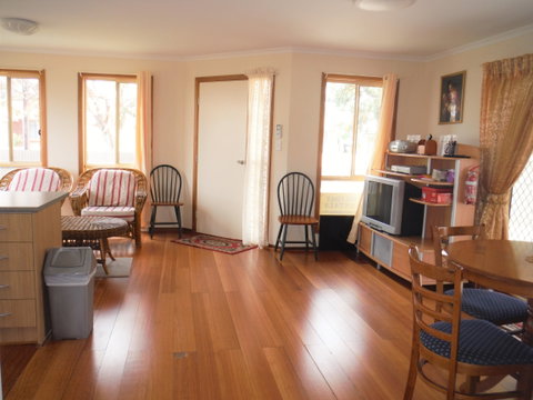 East End Tranquility - Accommodation Batemans Bay 2