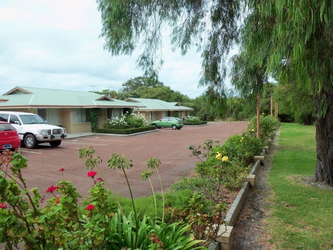 Emu Point Motel - Accommodation Batemans Bay 0