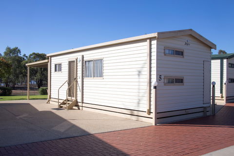 Euston Cabin Resort - Accommodation Batemans Bay 0