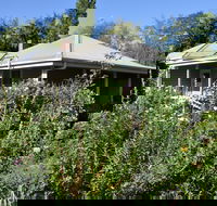 Honeysuckle Cottage - Accommodation Batemans Bay