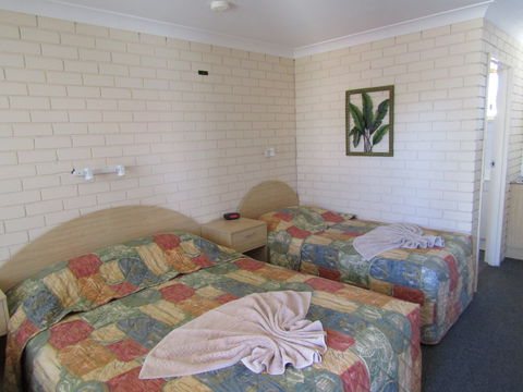 Manilla Motel - Accommodation Batemans Bay 1