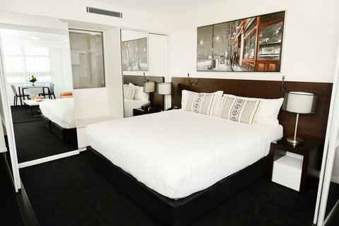 Oaks Gladstone Grand Hotel - Accommodation Batemans Bay 2