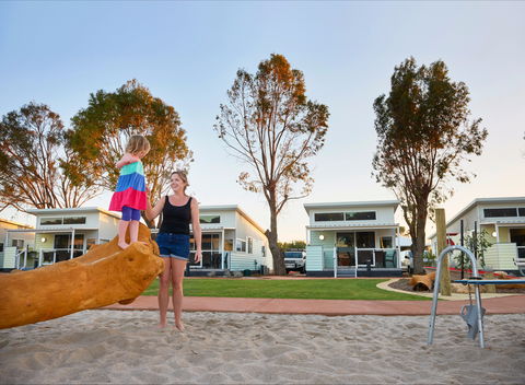 RAC Cervantes Holiday Park - Accommodation Batemans Bay 2