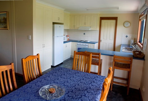 Ribbonwood Cottages - Accommodation Batemans Bay 1