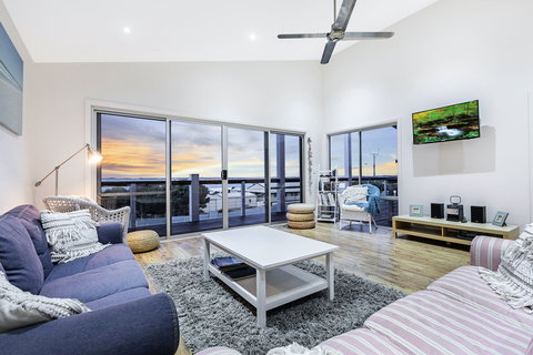 Sceale Bay Seaview Escape - Accommodation Batemans Bay 2
