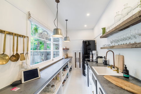 The Greenhouse  Retreat Pearl Beach - Accommodation Batemans Bay 0