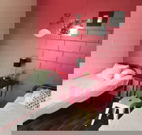 Adventurers Backpackers Resort - Accommodation Batemans Bay