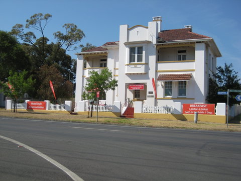 B And B On Bettington - Accommodation Batemans Bay 0