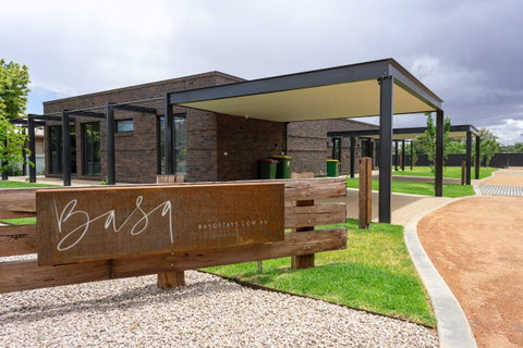 Basq Stays - Accommodation Batemans Bay 1