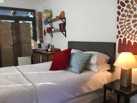 Casey Street Suite And Studio - Accommodation Batemans Bay 2