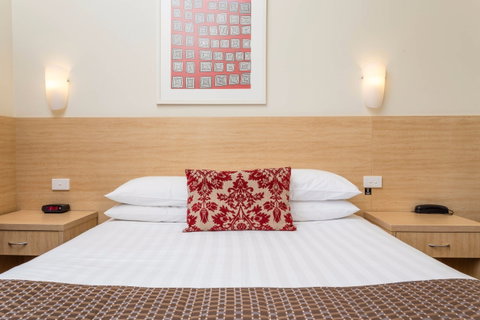 Club Motel And Apartments - Accommodation Batemans Bay 0