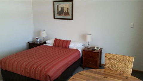 Coonawarra Motor Lodge - Accommodation Batemans Bay 2