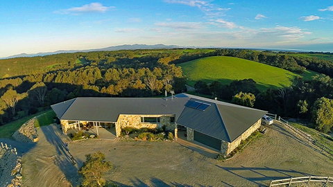 Eagle Rock Retreat - Accommodation Batemans Bay 0