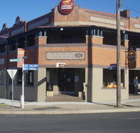 Family Hotel - Accommodation Batemans Bay
