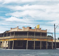 Holbrook Hotel - Accommodation Batemans Bay
