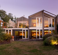 Islington Hotel - Accommodation Batemans Bay