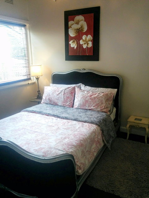 Magnolia Corner - Accommodation Batemans Bay 2