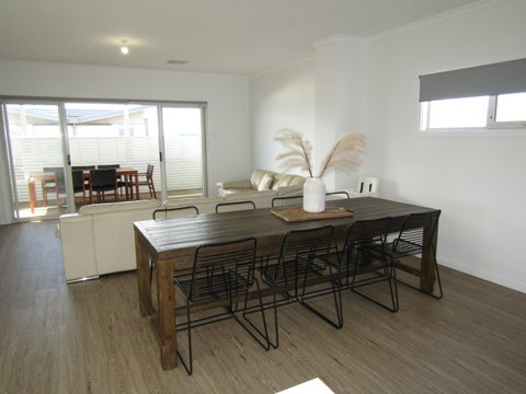 Serenity - Accommodation Batemans Bay 2