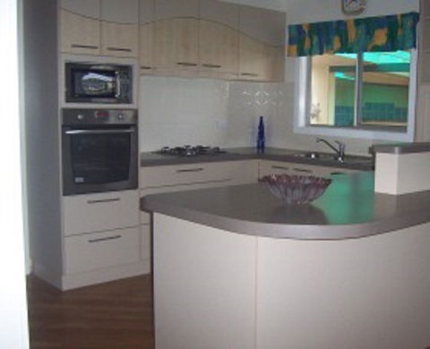 Shoesmiths Holiday Cottage - Accommodation Batemans Bay 0