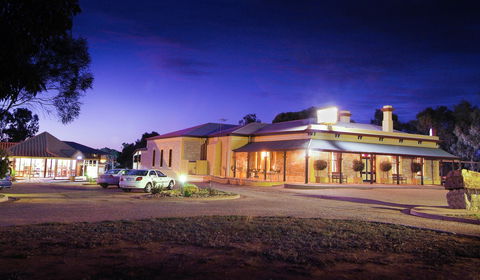 Standpipe Golf Motor Inn - Accommodation Batemans Bay 0