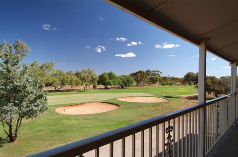 Standpipe Golf Motor Inn - Accommodation Batemans Bay 2