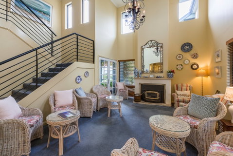 The Beach House At Bayside - Accommodation Batemans Bay 1