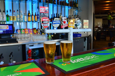 Waikerie Hotel Motel - Accommodation Batemans Bay 2