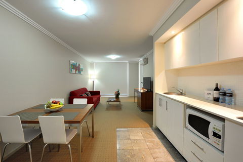 APX Darling Harbour - Accommodation Batemans Bay 2