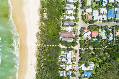 Beach Chalet - Accommodation Batemans Bay 2