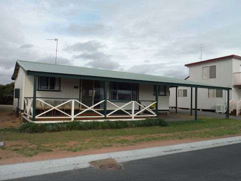 Beach Escape - Accommodation Batemans Bay 0
