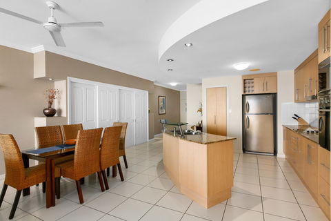 Bellevue At Trinity Beach - Accommodation Batemans Bay 2