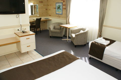 Best Western Ambassador Motor Lodge - Accommodation Batemans Bay 2