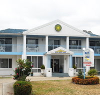 Blue and White Lodge - Accommodation Batemans Bay